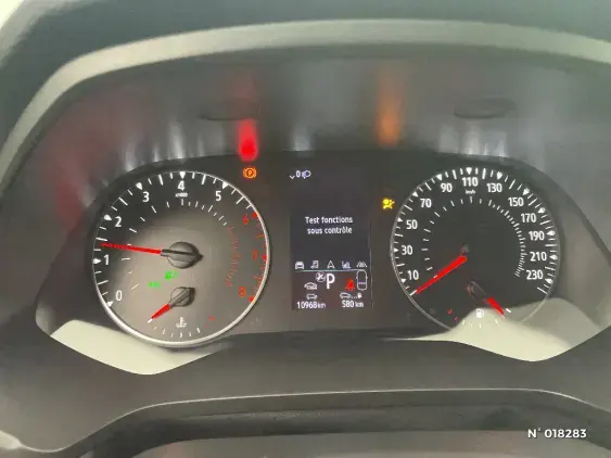 RENAULT CAPTUR II - voiture d'occasion - Photo 12