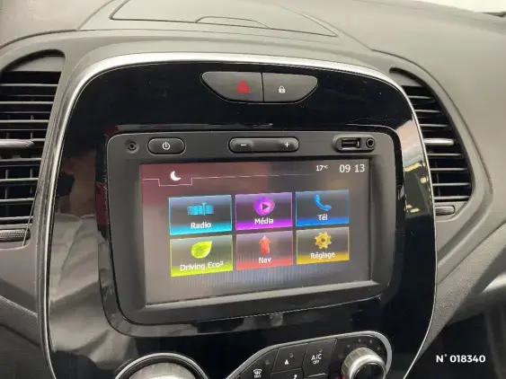 RENAULT CAPTUR - voiture d'occasion - Photo 13