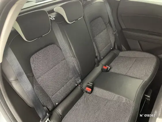 RENAULT CAPTUR II - voiture d'occasion - Photo 11