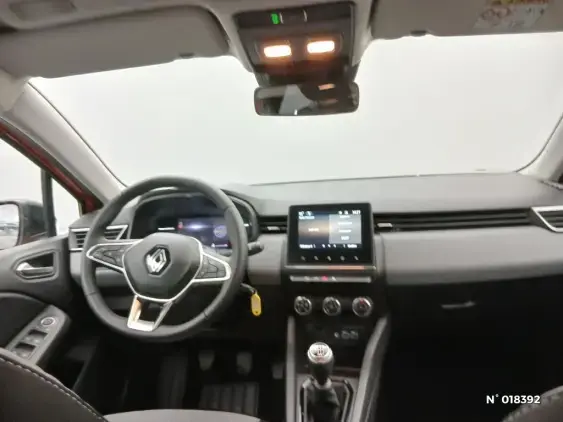 RENAULT CLIO V - voiture d'occasion - Photo 9