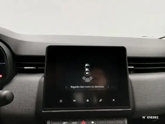 RENAULT CLIO V - voiture d'occasion - Photo 14