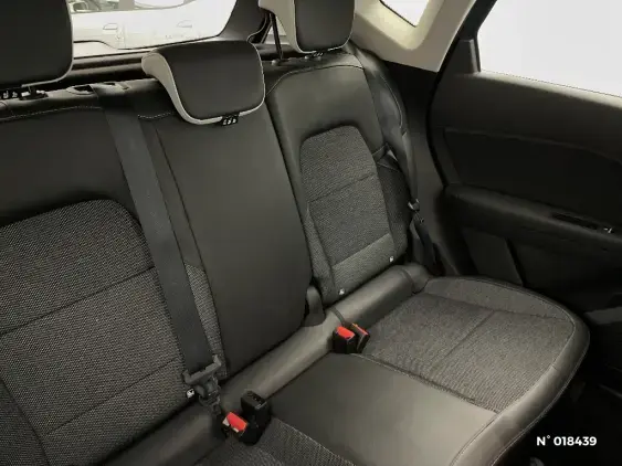 RENAULT CAPTUR II - voiture d'occasion - Photo 11