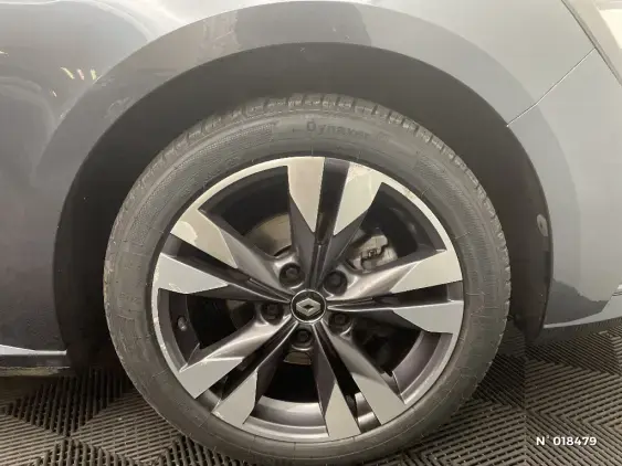 RENAULT MEGANE IV - voiture d'occasion - Photo 8