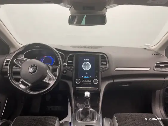 RENAULT MEGANE IV - voiture d'occasion - Photo 9