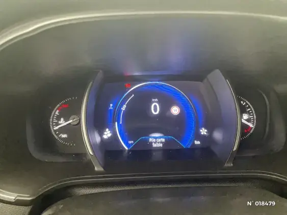 RENAULT MEGANE IV - voiture d'occasion - Photo 12