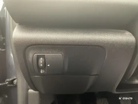 RENAULT MEGANE IV - voiture d'occasion - Photo 15