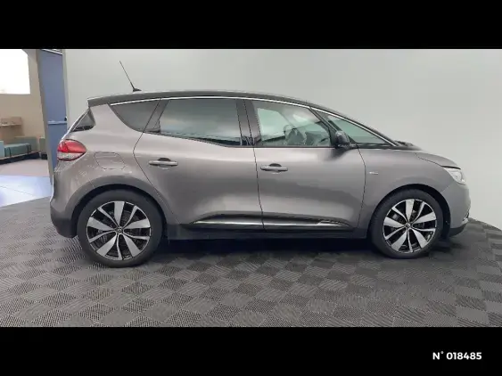 RENAULT SCENIC IV - voiture d'occasion - Photo 5
