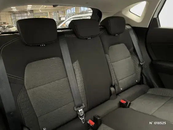 RENAULT CAPTUR II - voiture d'occasion - Photo 11