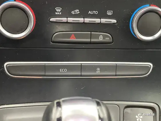 RENAULT SCENIC IV - voiture d'occasion - Photo 15