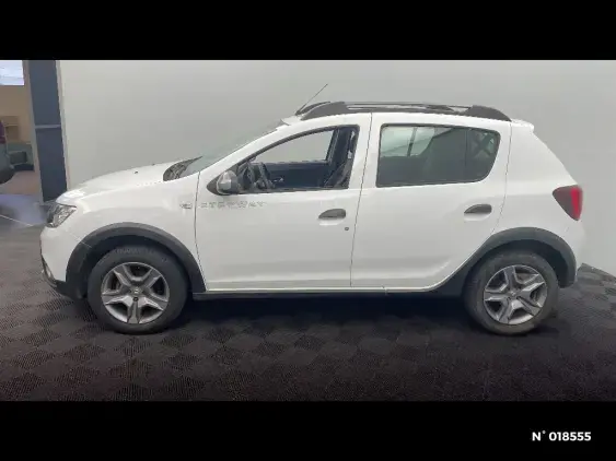 DACIA SANDERO III - voiture d'occasion - Photo 2