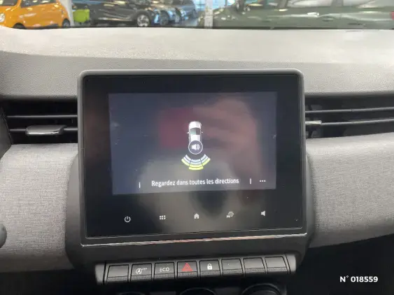 RENAULT CLIO V - voiture d'occasion - Photo 14