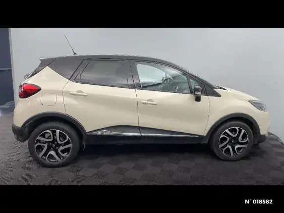 RENAULT CAPTUR - voiture d'occasion - Photo 5