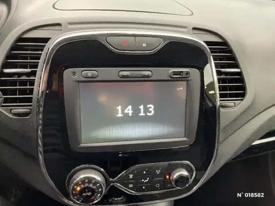 RENAULT CAPTUR - voiture d'occasion - Photo 13