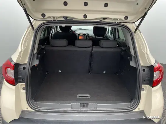 RENAULT CAPTUR - voiture d'occasion - Photo 7