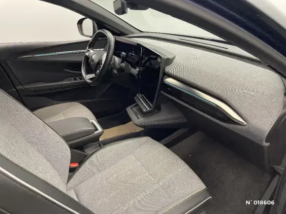 RENAULT MEGANE V - voiture d'occasion - Photo 10