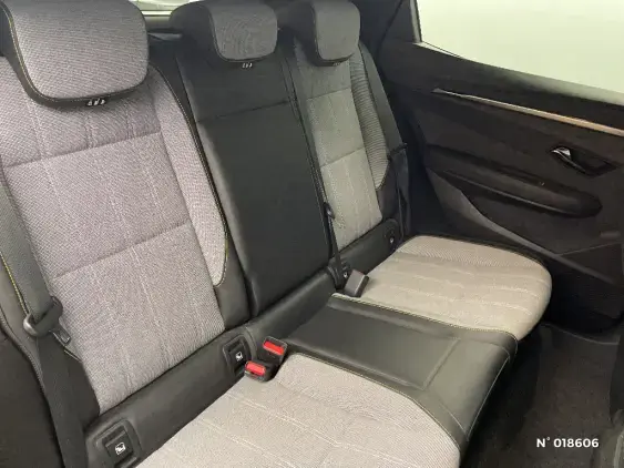 RENAULT MEGANE V - voiture d'occasion - Photo 11