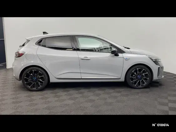 RENAULT CLIO V - voiture d'occasion - Photo 5