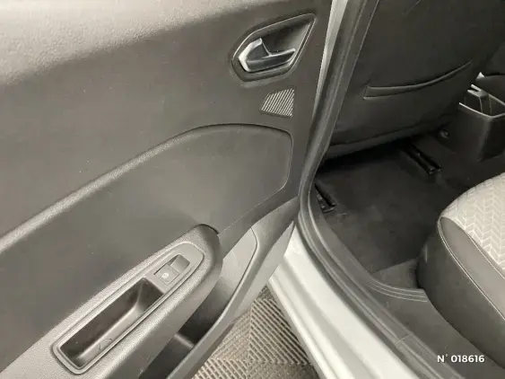 RENAULT CLIO V - voiture d'occasion - Photo 27