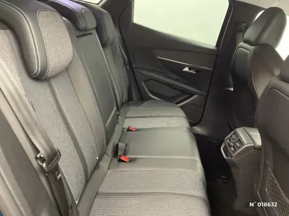 PEUGEOT 3008 II - voiture d'occasion - Photo 11