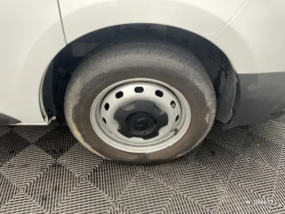 RENAULT TRAFIC FG III - voiture d'occasion - Photo 8