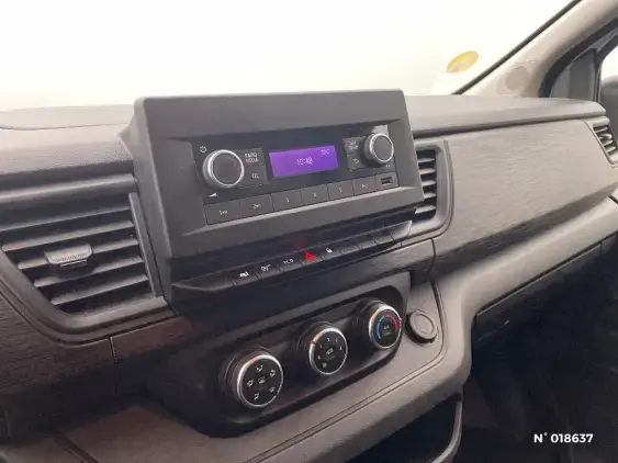 RENAULT TRAFIC FG III - voiture d'occasion - Photo 13