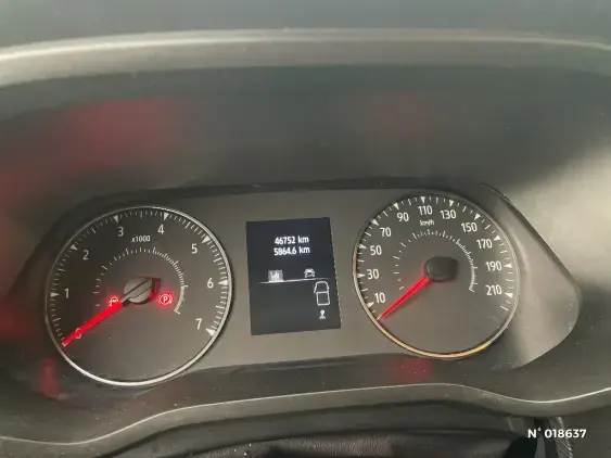 RENAULT TRAFIC FG III - voiture d'occasion - Photo 12