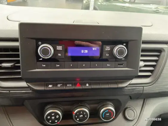 RENAULT TRAFIC FG III - voiture d'occasion - Photo 14