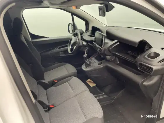 PEUGEOT PARTNER III - voiture d'occasion - Photo 10