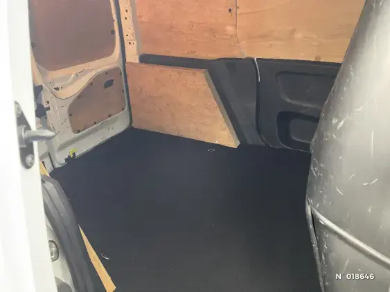 PEUGEOT PARTNER III - voiture d'occasion - Photo 11