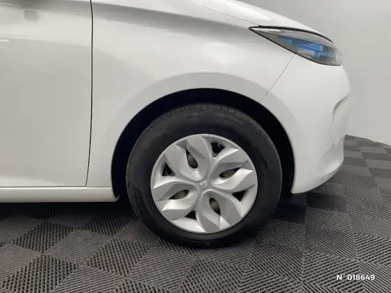 RENAULT ZOE - voiture d'occasion - Photo 8