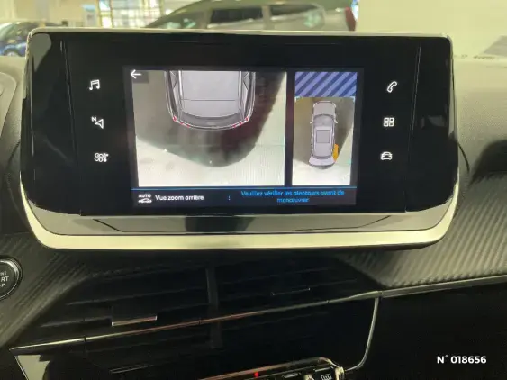 PEUGEOT 2008 II - voiture d'occasion - Photo 14