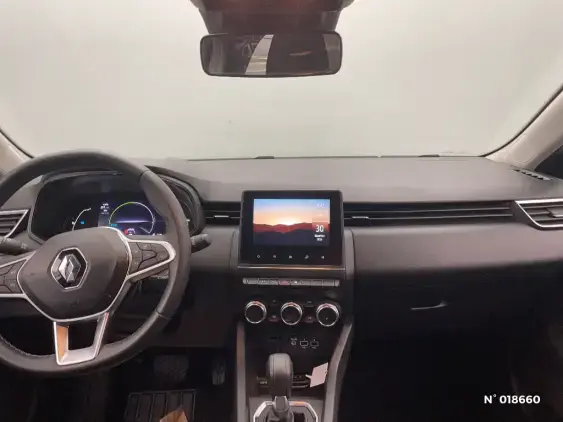 RENAULT CLIO V - voiture d'occasion - Photo 9