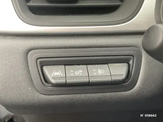 RENAULT CAPTUR II - voiture d'occasion - Photo 15