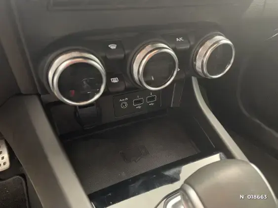 RENAULT ARKANA - voiture d'occasion - Photo 27