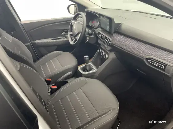 DACIA SANDERO III - voiture d'occasion - Photo 10
