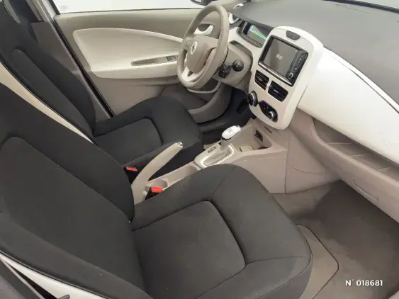 RENAULT ZOE - voiture d'occasion - Photo 10