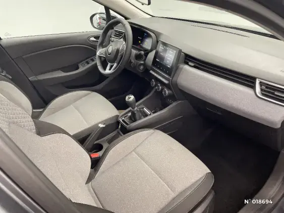 RENAULT CLIO V - voiture d'occasion - Photo 10