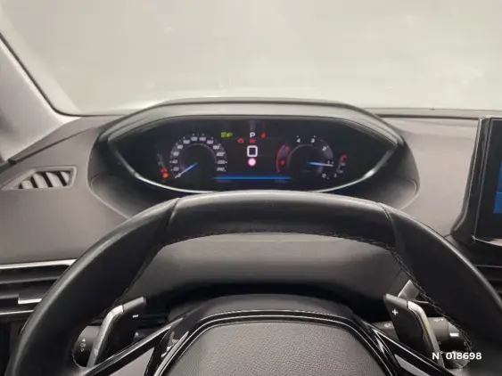 PEUGEOT 3008 II - voiture d'occasion - Photo 12