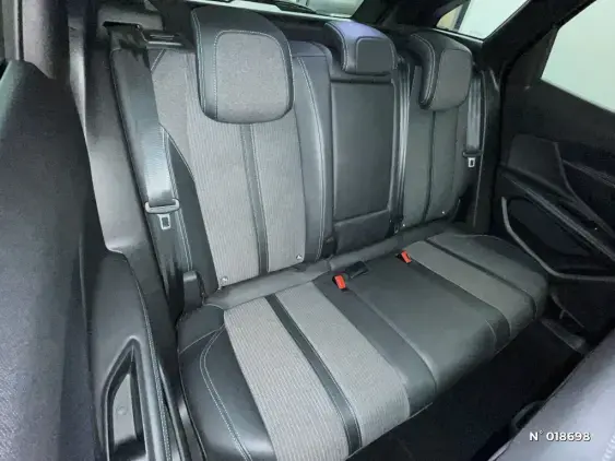 PEUGEOT 3008 II - voiture d'occasion - Photo 11