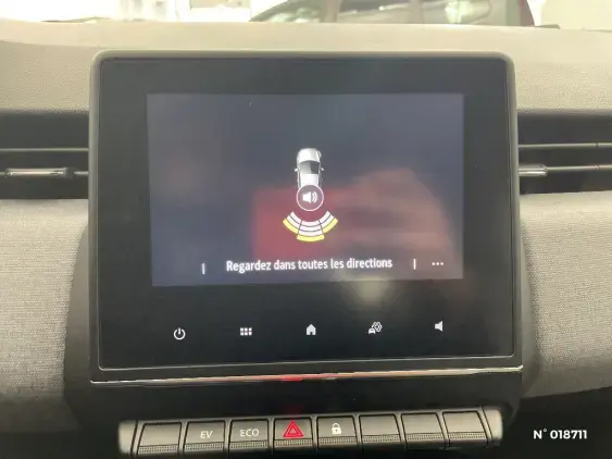 RENAULT CLIO V - voiture d'occasion - Photo 14