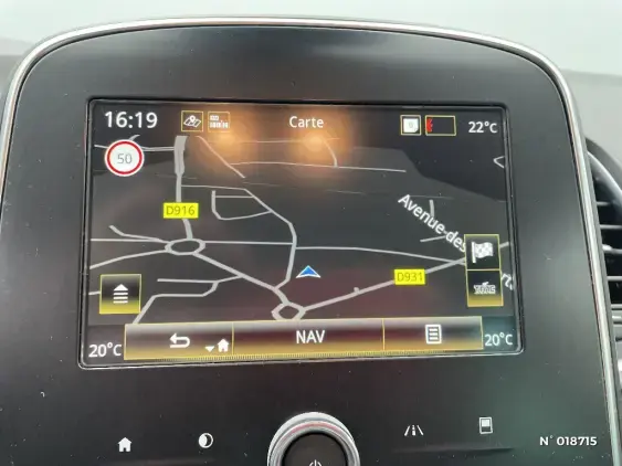 RENAULT SCENIC IV - voiture d'occasion - Photo 13
