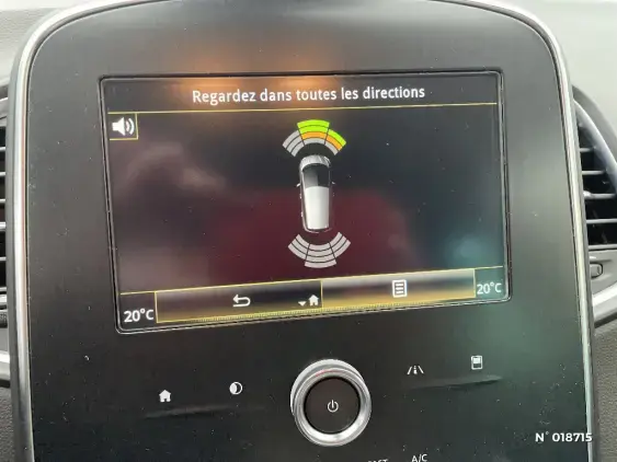 RENAULT SCENIC IV - voiture d'occasion - Photo 14