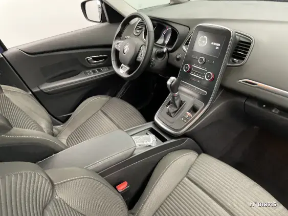 RENAULT SCENIC IV - voiture d'occasion - Photo 10
