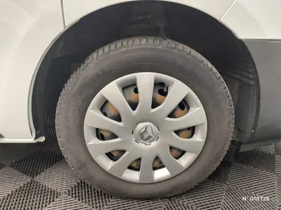 RENAULT TRAFIC III - voiture d'occasion - Photo 8