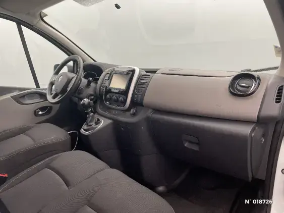 RENAULT TRAFIC III - voiture d'occasion - Photo 10