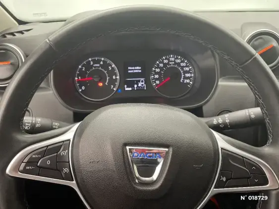 DACIA DUSTER II - voiture d'occasion - Photo 12