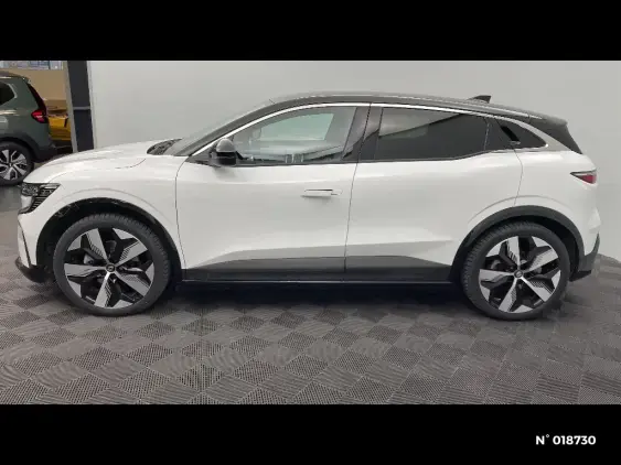 RENAULT MEGANE V - voiture d'occasion - Photo 2