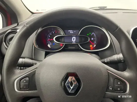 RENAULT CLIO IV - voiture d'occasion - Photo 12