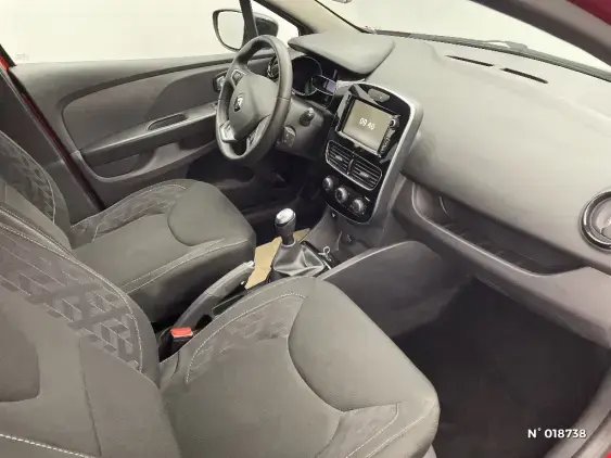 RENAULT CLIO IV - voiture d'occasion - Photo 10
