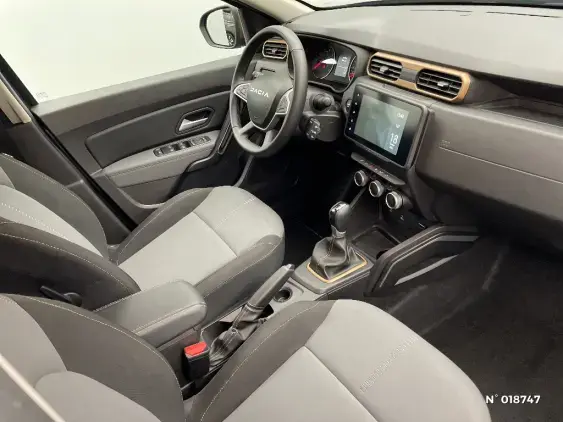 DACIA DUSTER II - voiture d'occasion - Photo 10